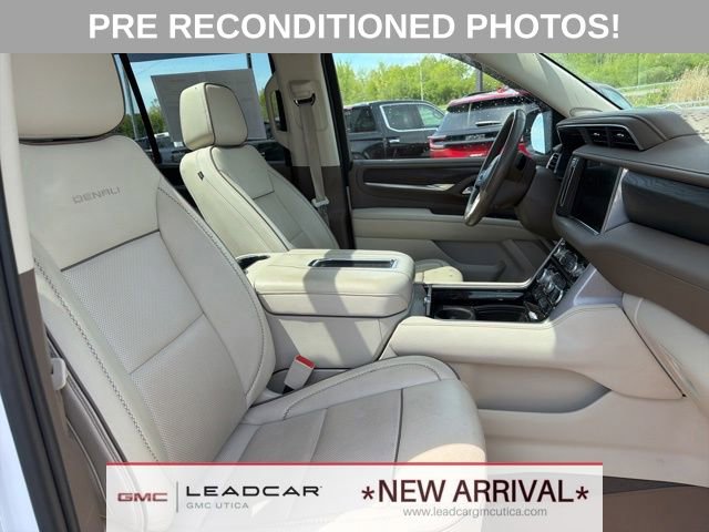 Used 2023 GMC Yukon Denali AWD/4WD image 4