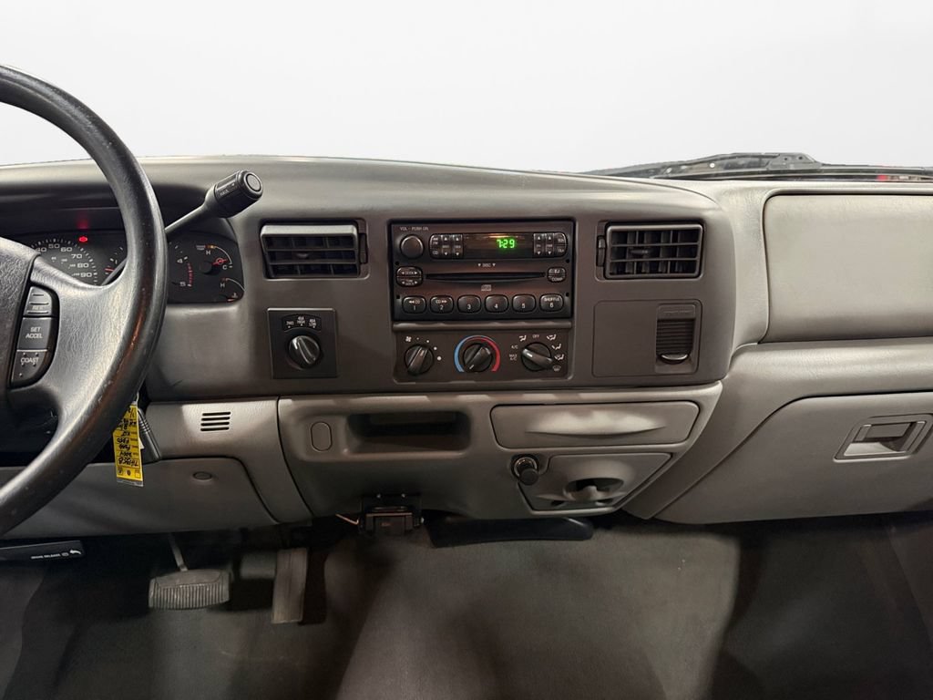 Used 2004 Ford F350 XLT AWD/4WD image 10