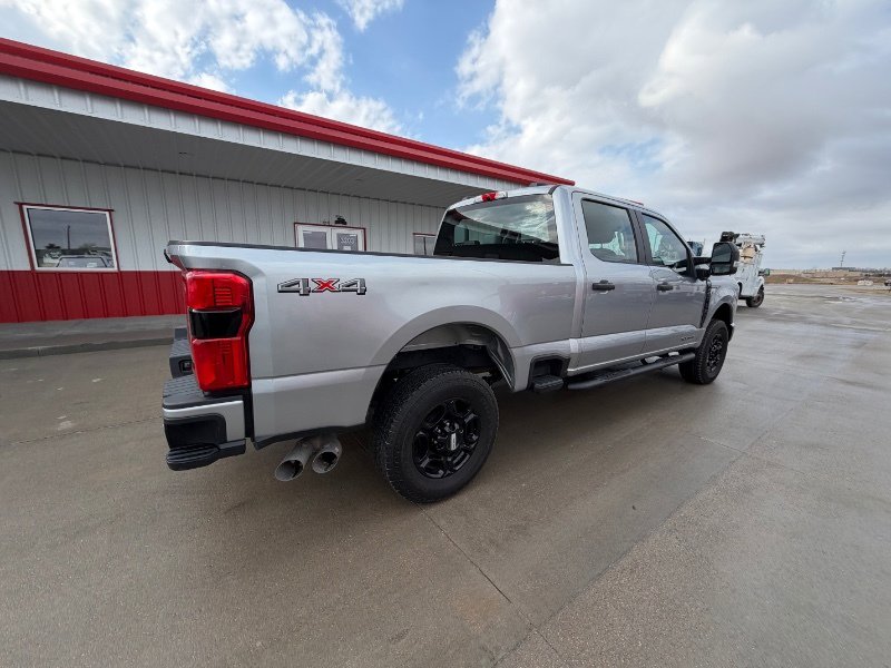 Used 2024 Ford F250 XL w/ STX Appearance Package image 8