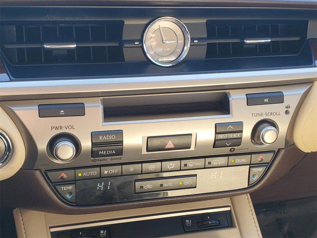 Used 2018 Lexus ES 350 w/ Premier Package image 35