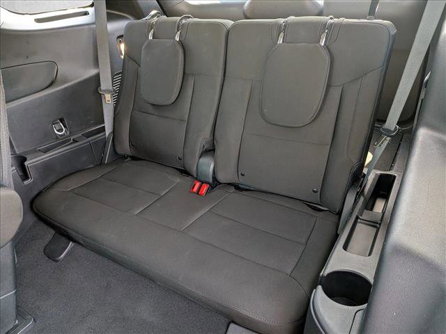 Used 2023 Ford Explorer XLT RWD image 19