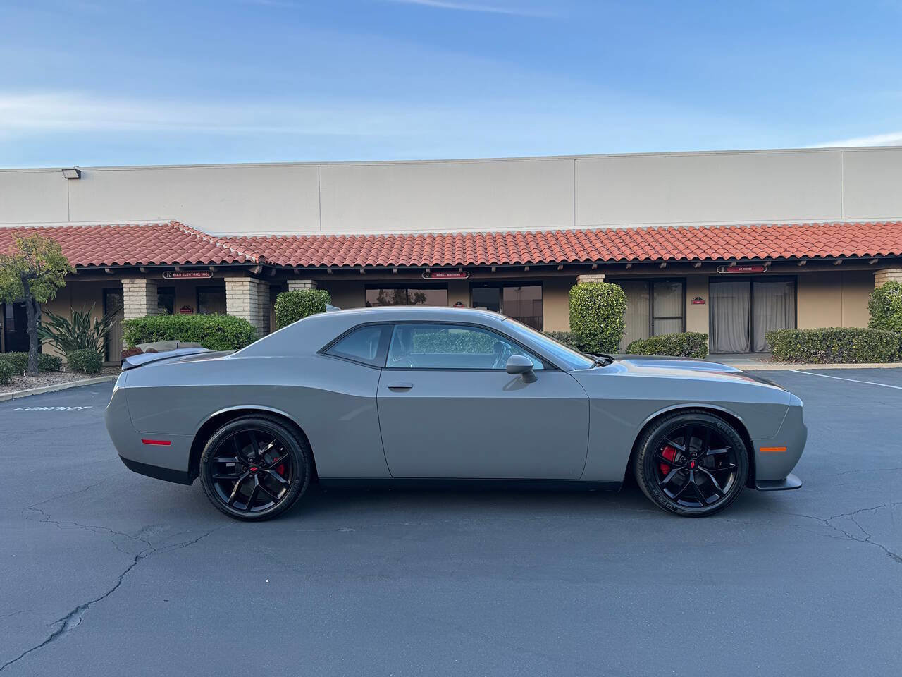 Used 2023 Dodge Challenger GT w/ Plus Package image 6