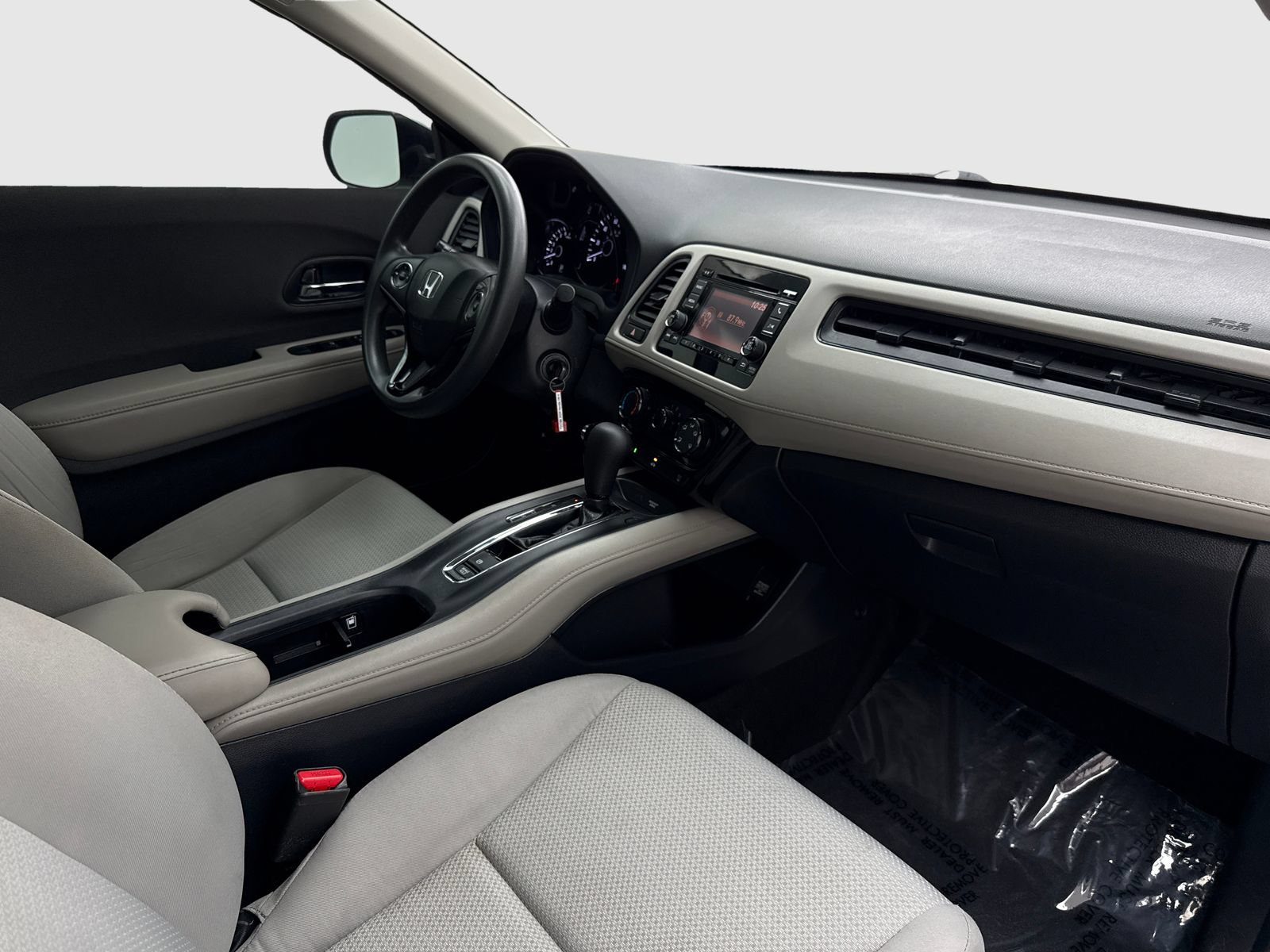 Used 2020 Honda HR-V LX image 39