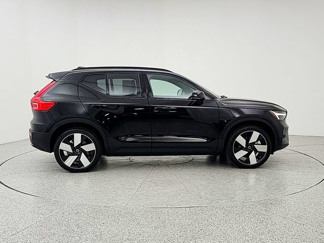 Certified 2024 Volvo XC40 Recharge Ultimate w/ Protection Package Premier AWD/4WD image 4