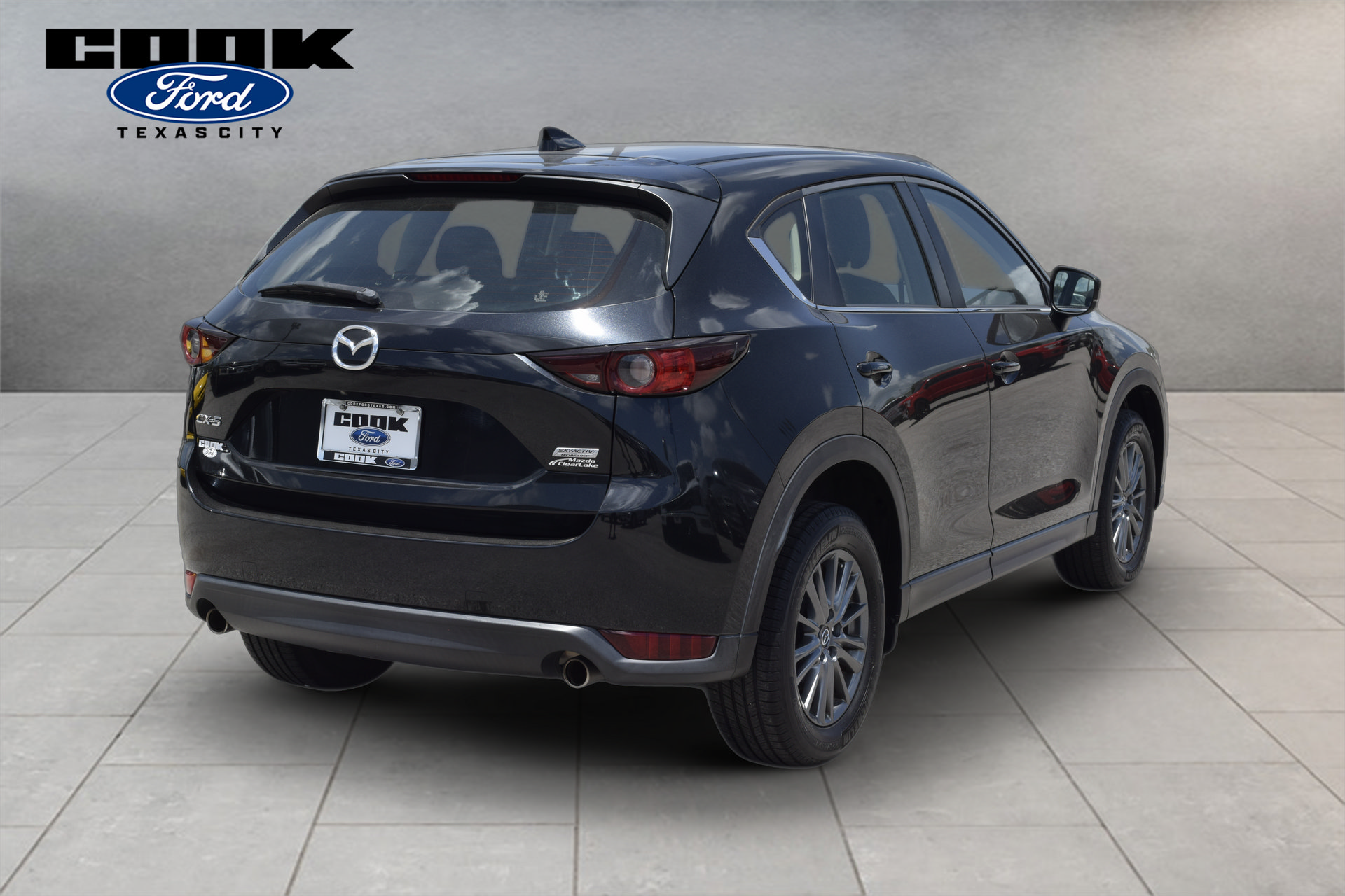 Used 2017 MAZDA CX-5 Sport FWD image 3