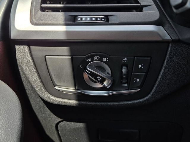 Used 2024 BMW X4 xDrive30i w/ Premium Package AWD/4WD image 31