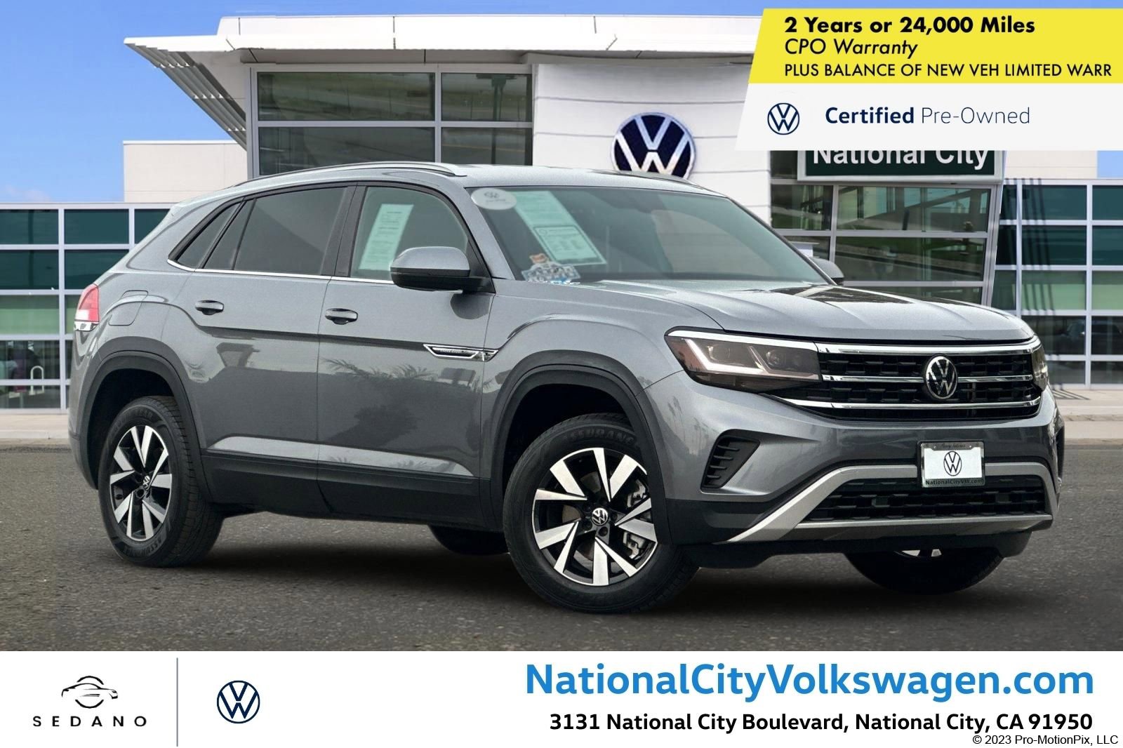 Certified 2022 Volkswagen Atlas Cross Sport SE image 1