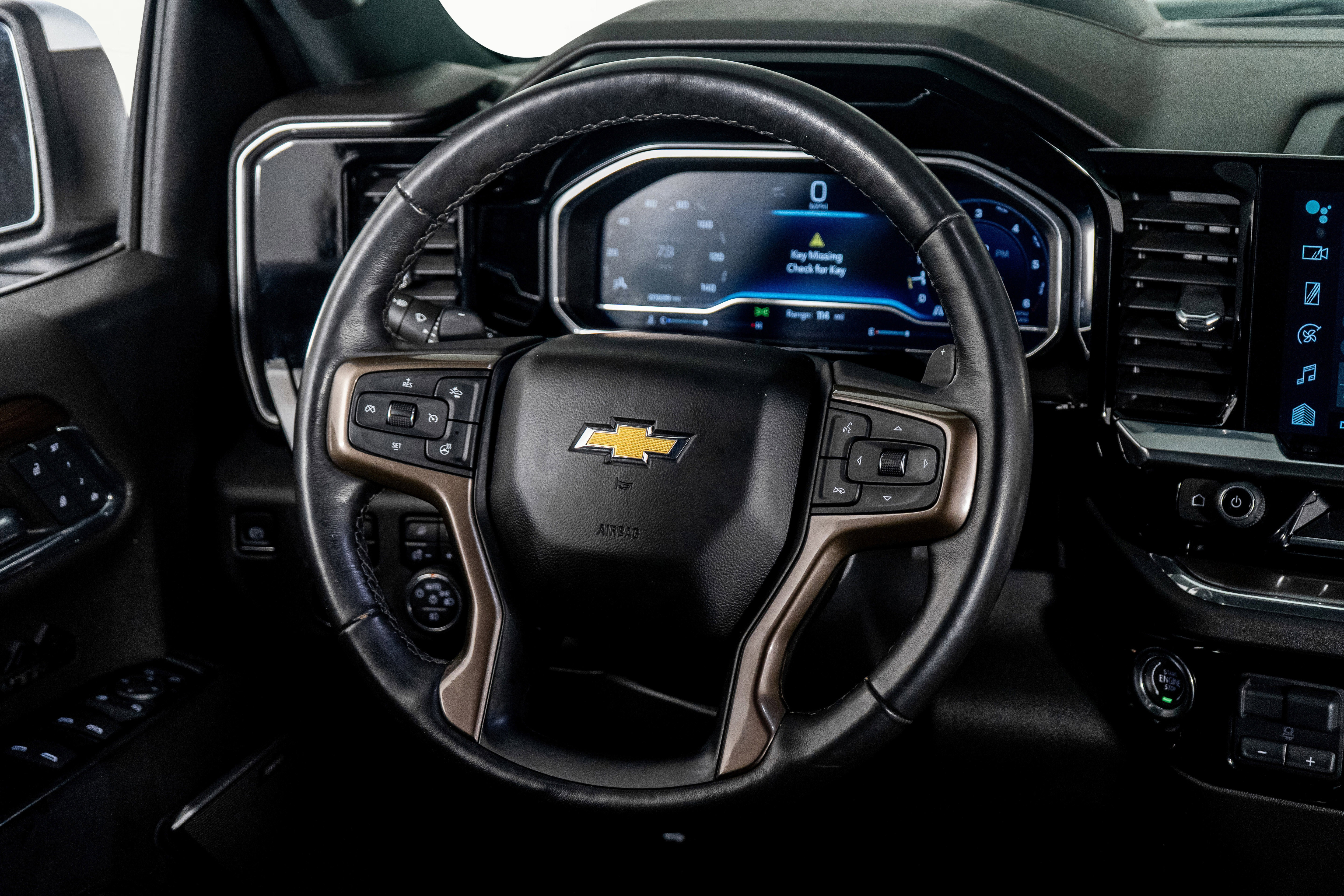 Used 2023 Chevrolet Silverado 1500 High Country w/ Technology Package image 52