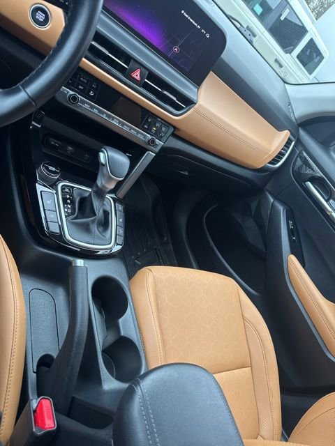 Used 2024 Kia Seltos EX image 27
