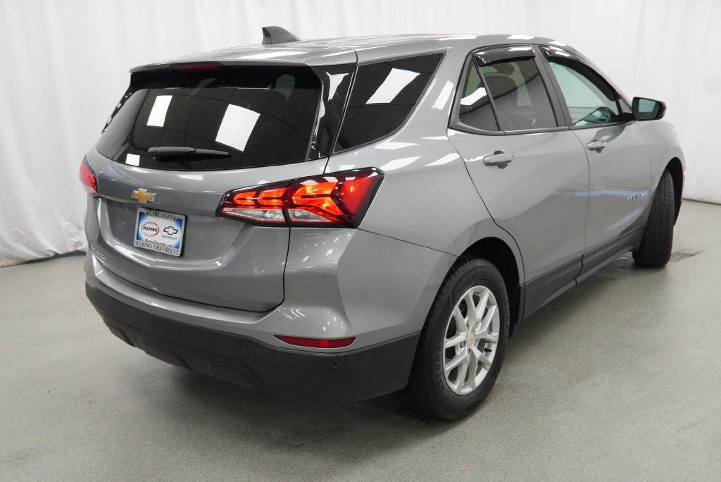 Certified 2024 Chevrolet Equinox LS w/ LS Convenience Package FWD image 14