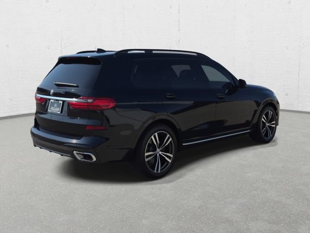 Used 2022 BMW X7 xDrive40i w/ M Sport Package AWD/4WD image 5