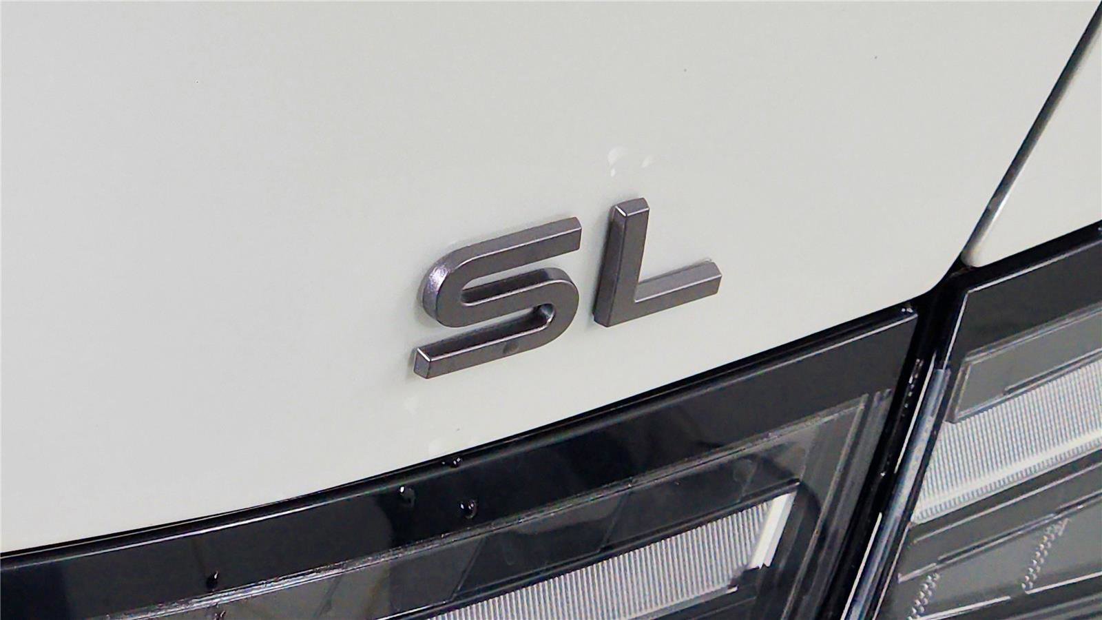 New 2026 Nissan Sentra SL w/ Floor Mat Package FWD image 38