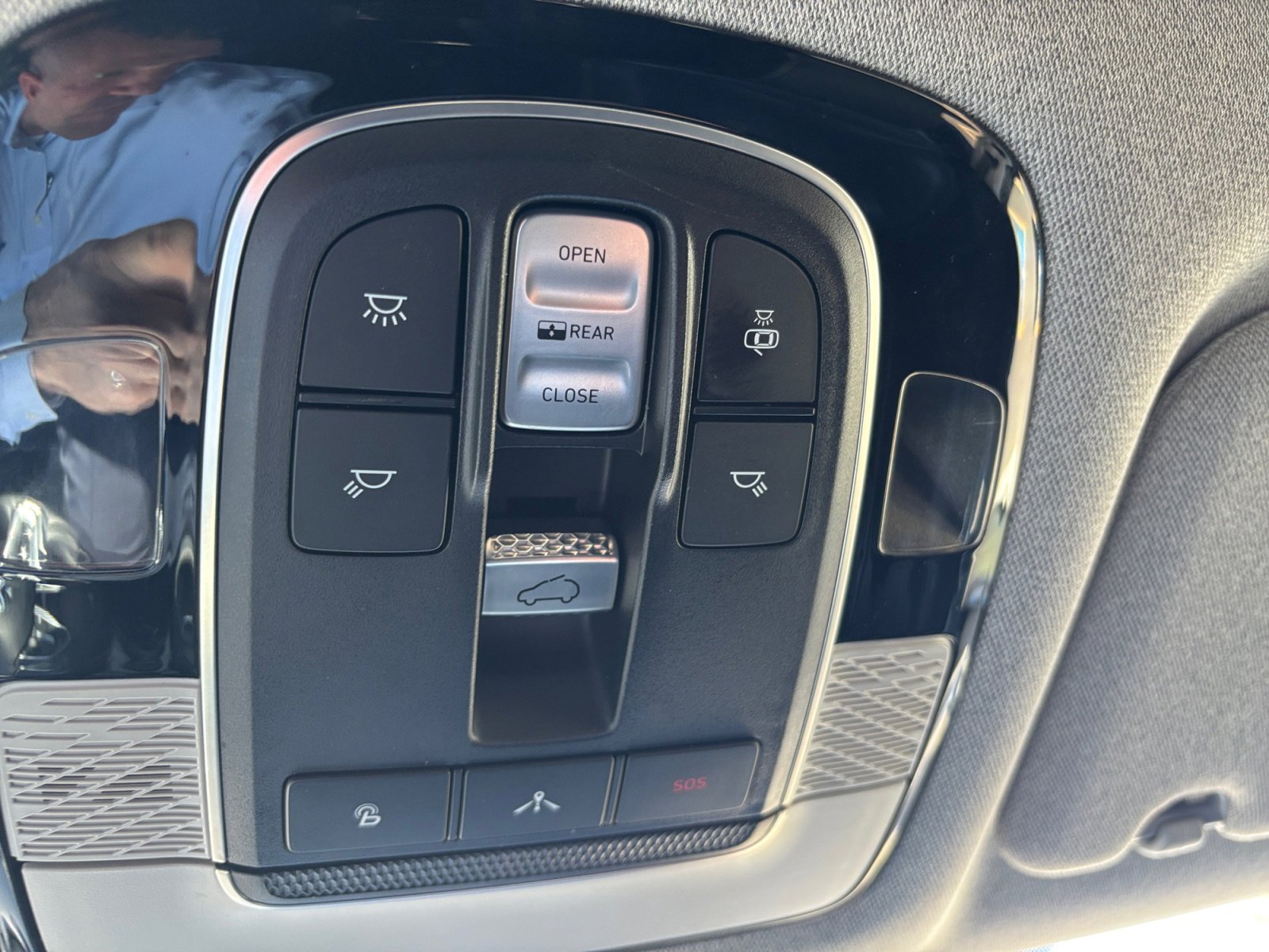 Used 2021 Hyundai Palisade Limited w/ Cargo Package FWD image 31