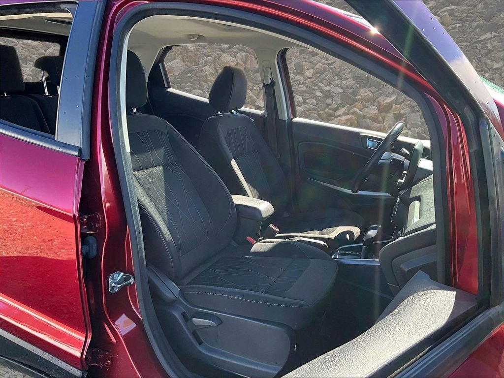 Used 2019 Ford EcoSport SE image 7