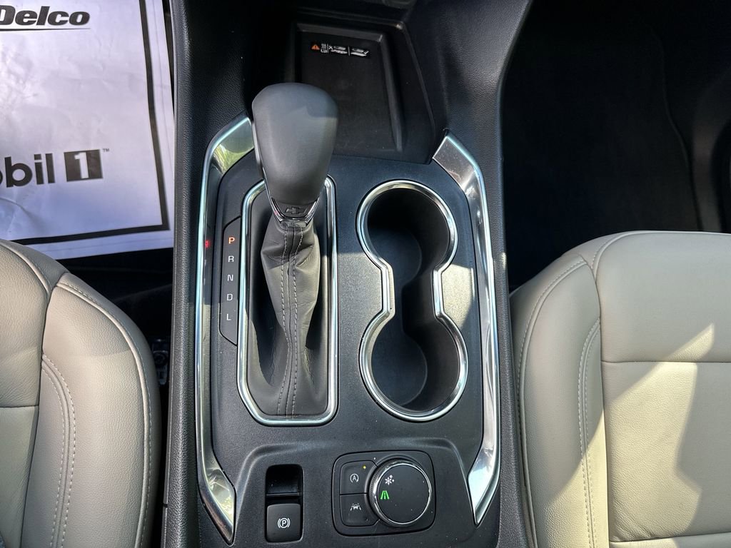 Certified 2023 Chevrolet Traverse LT image 16