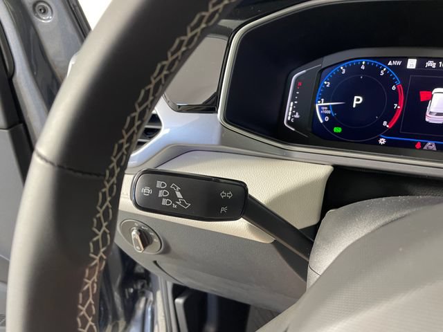 New 2026 Volkswagen Taos SEL AWD/4WD image 11