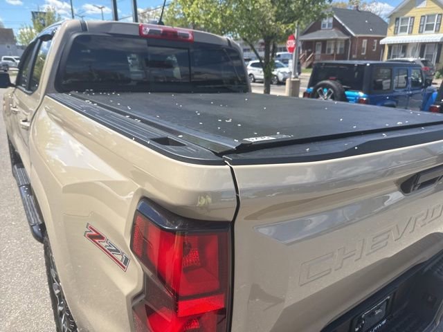 Used 2023 Chevrolet Colorado Z71 w/ Z71 Convenience Package 2 AWD/4WD image 9