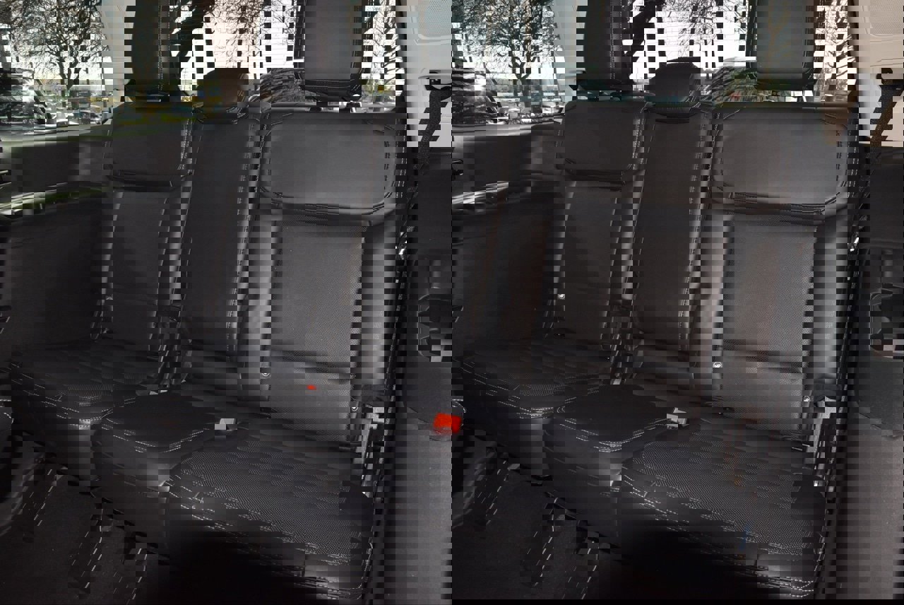 Certified 2025 Ford Expedition Platinum image 15