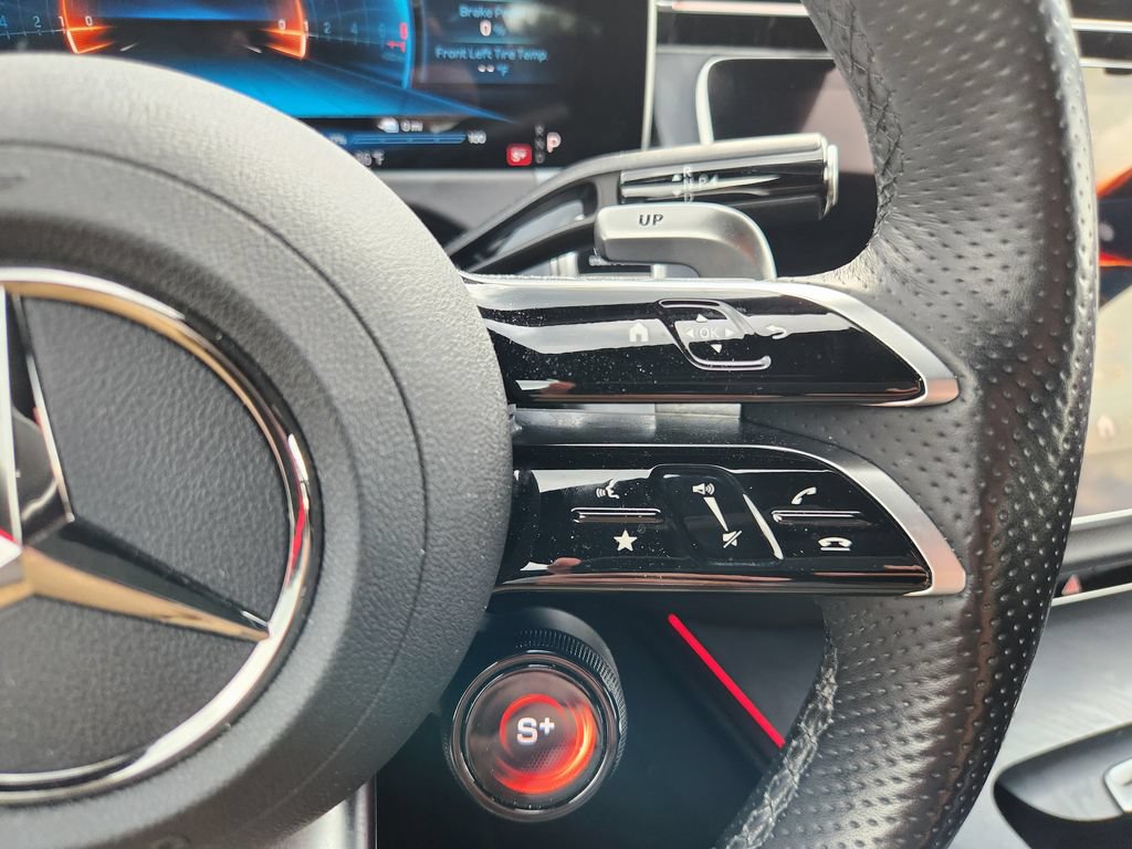 Certified 2025 Mercedes-Benz E 53 AMG e 4MATIC Sedan image 34