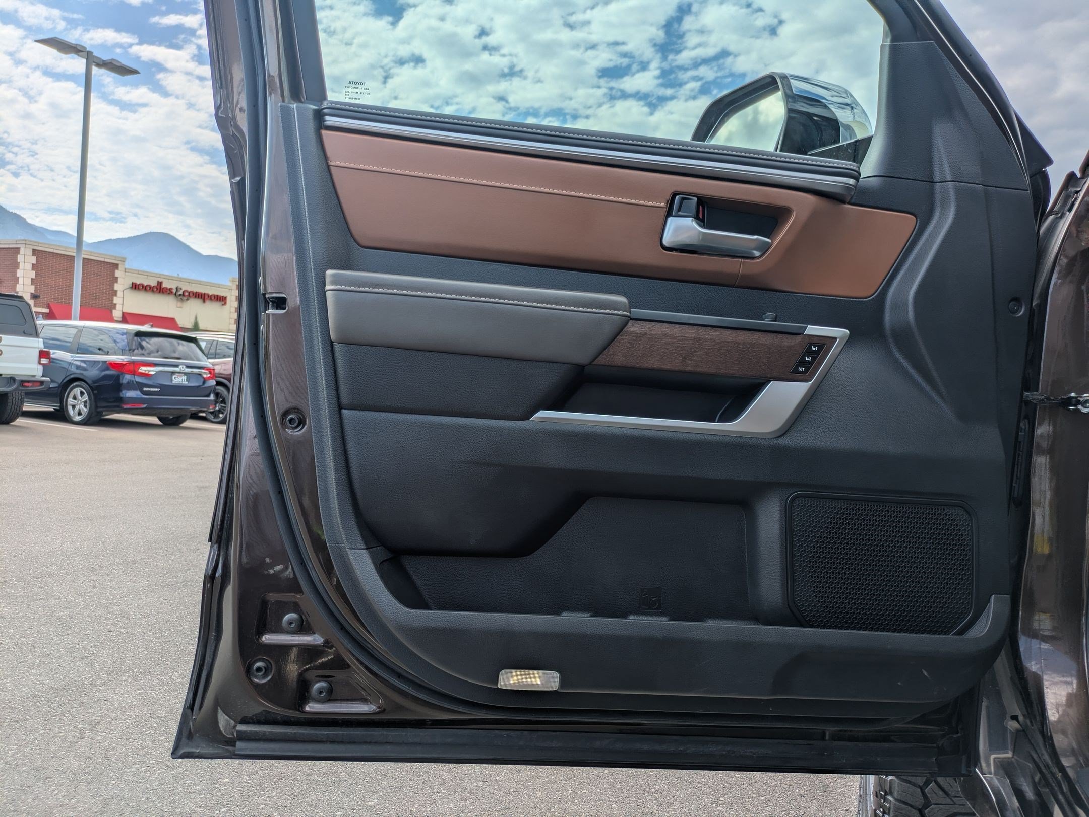 Used 2023 Toyota Tundra 1794 Edition AWD/4WD image 15