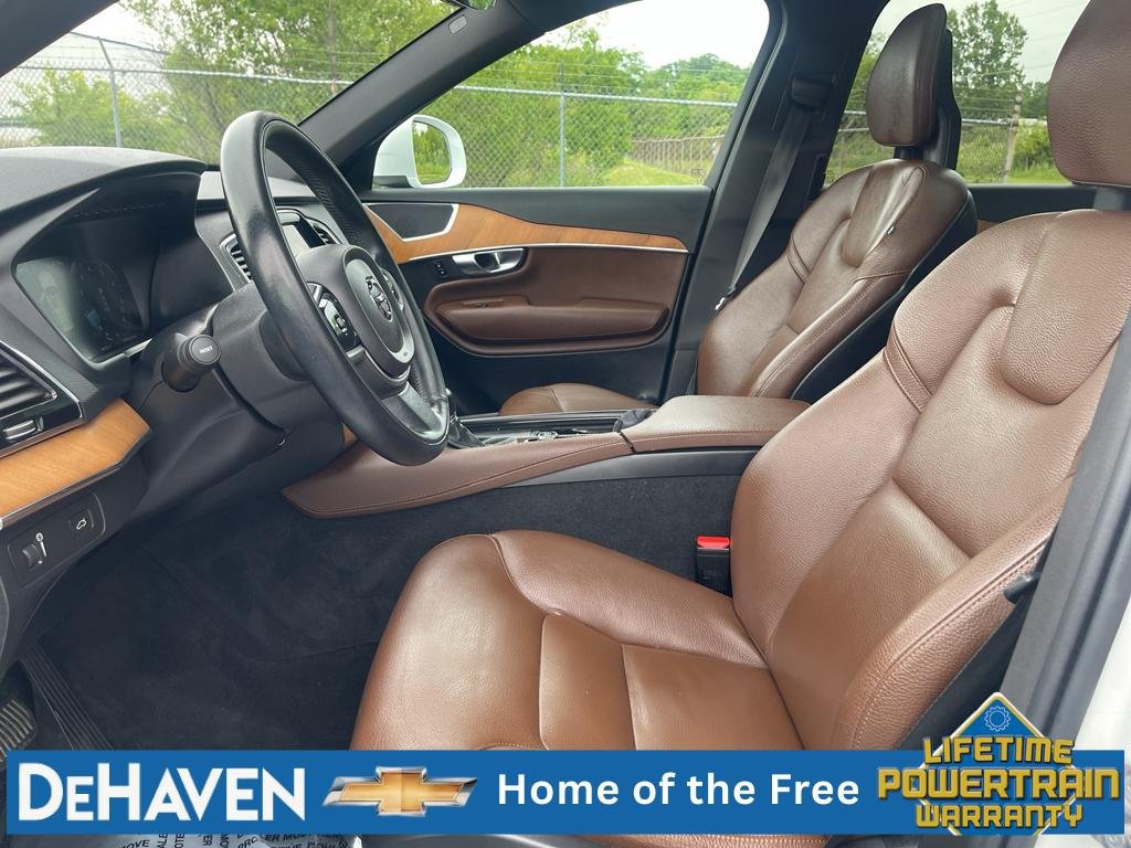 Used 2022 Volvo XC90 T6 Momentum w/ Advanced Package AWD/4WD image 19