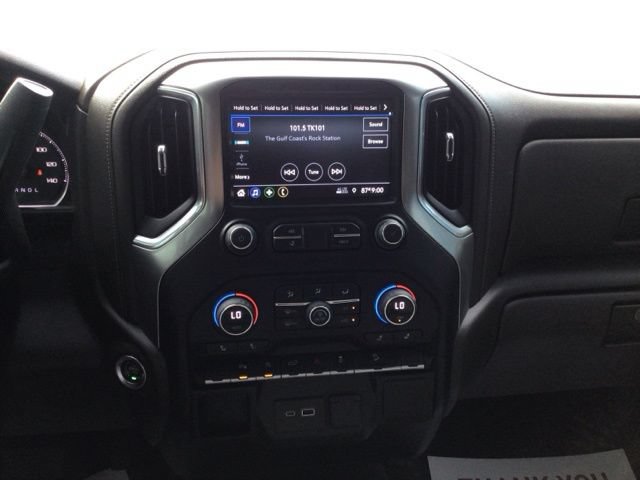 Used 2022 Chevrolet Silverado 1500 RST w/ Safety Package AWD/4WD image 10