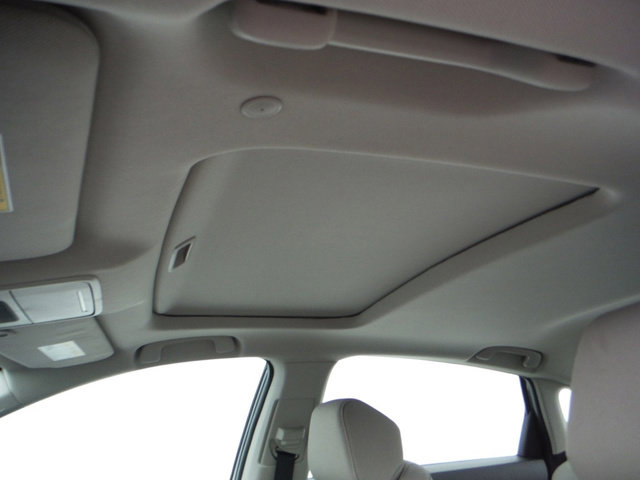 Used 2023 Honda Accord EX image 10