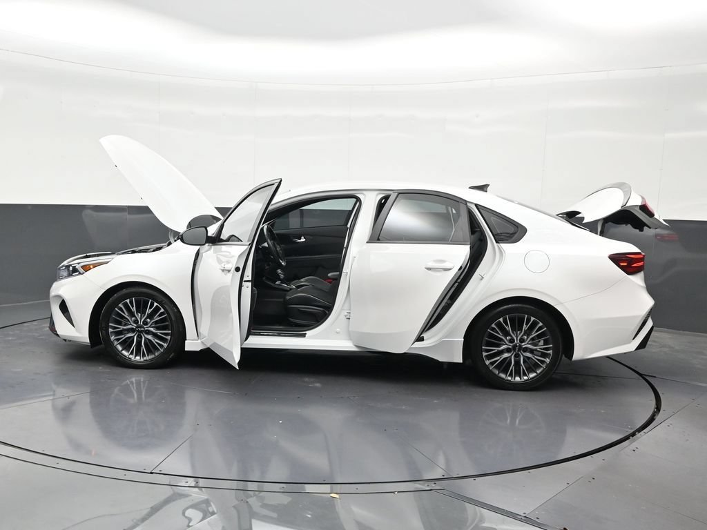 Used 2023 Kia Forte GT-Line FWD image 28