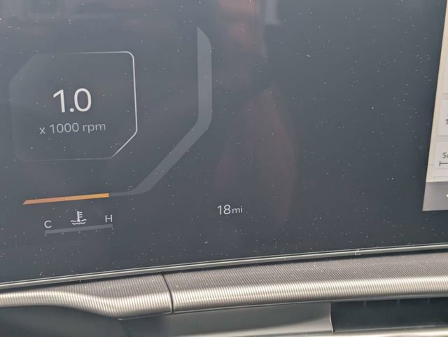 New 2026 Kia Carnival EX FWD image 31