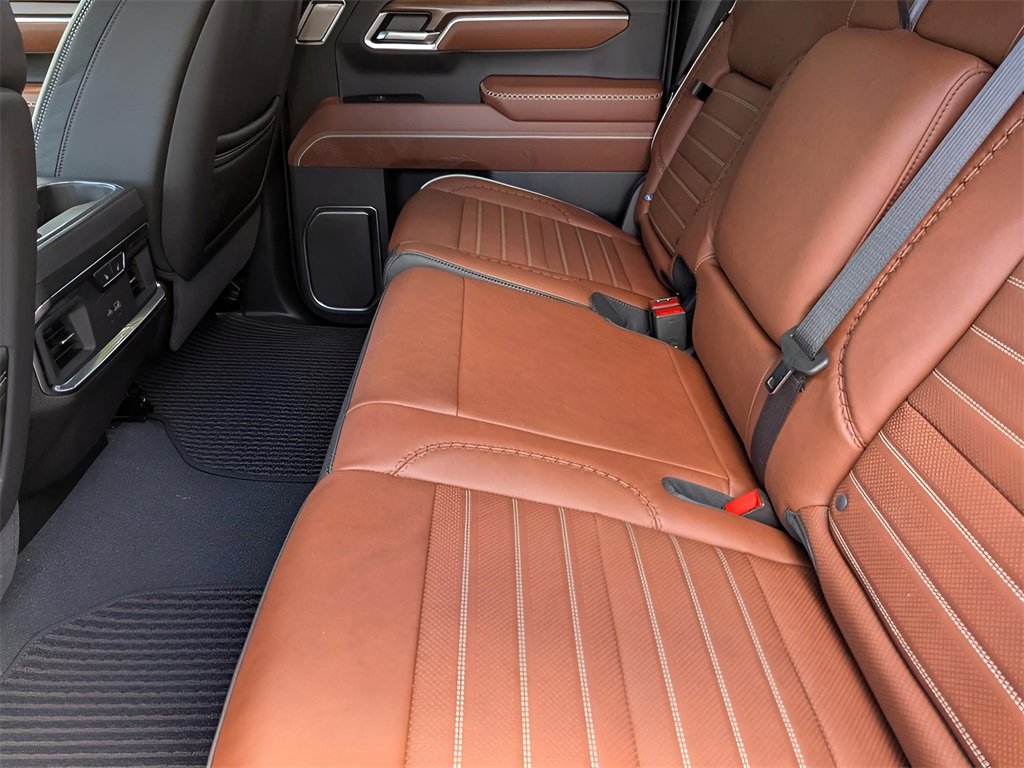 New 2025 GMC Sierra 1500 Denali Ultimate image 10