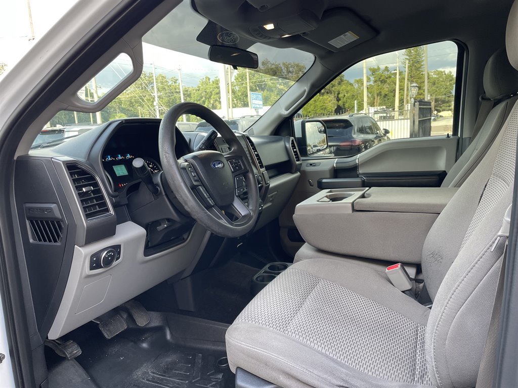 Used 2017 Ford F150 XLT AWD/4WD image 21