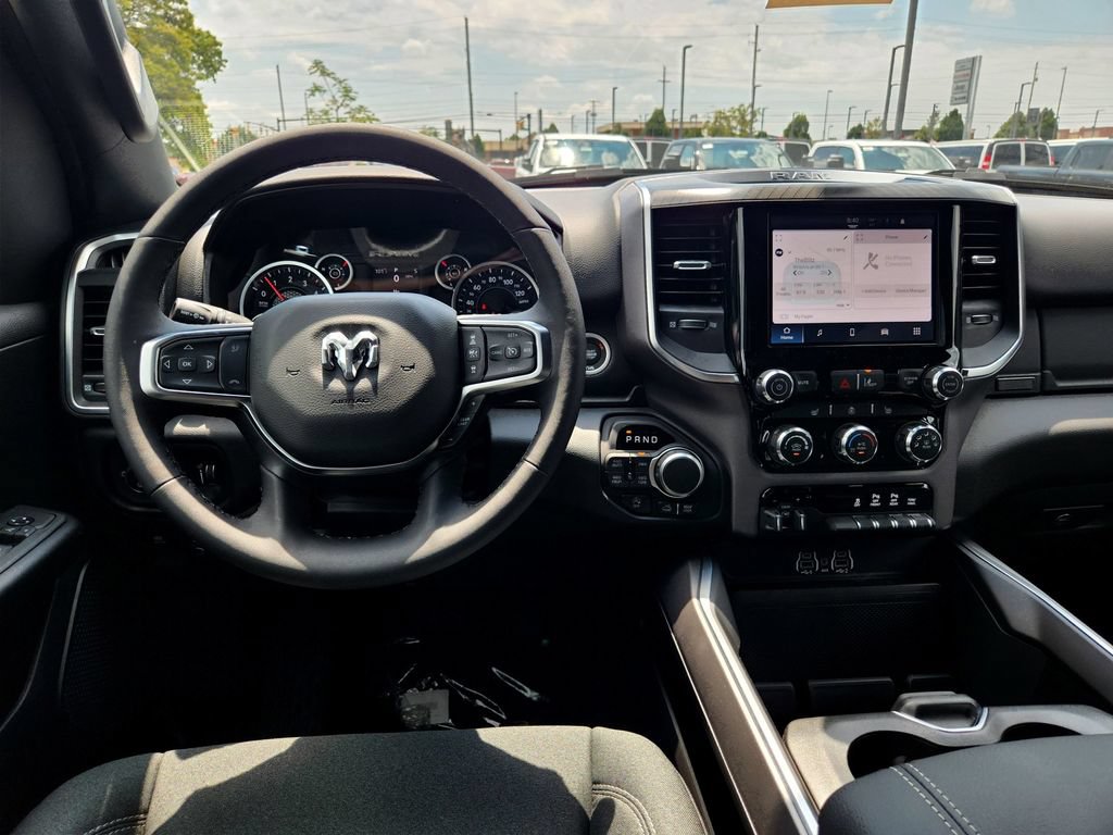New 2026 RAM 1500 Big Horn AWD/4WD image 18