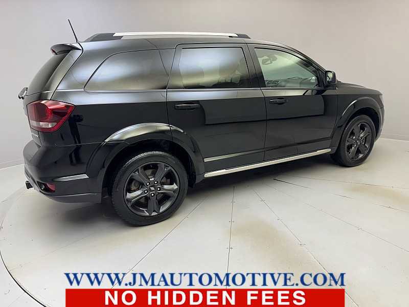Used 2019 Dodge Journey Crossroad image 5