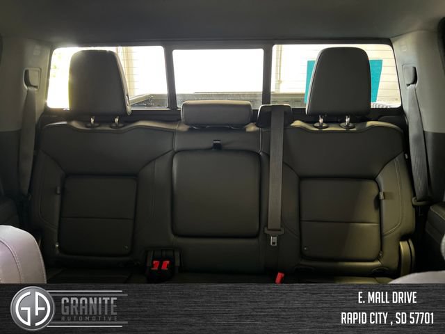Used 2022 Chevrolet Silverado 1500 LTZ w/ LTZ Premium Package AWD/4WD image 38