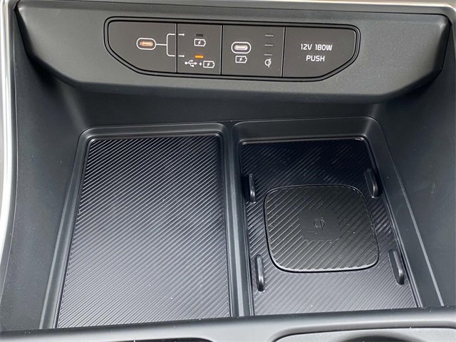 New 2025 Kia Carnival EX image 20