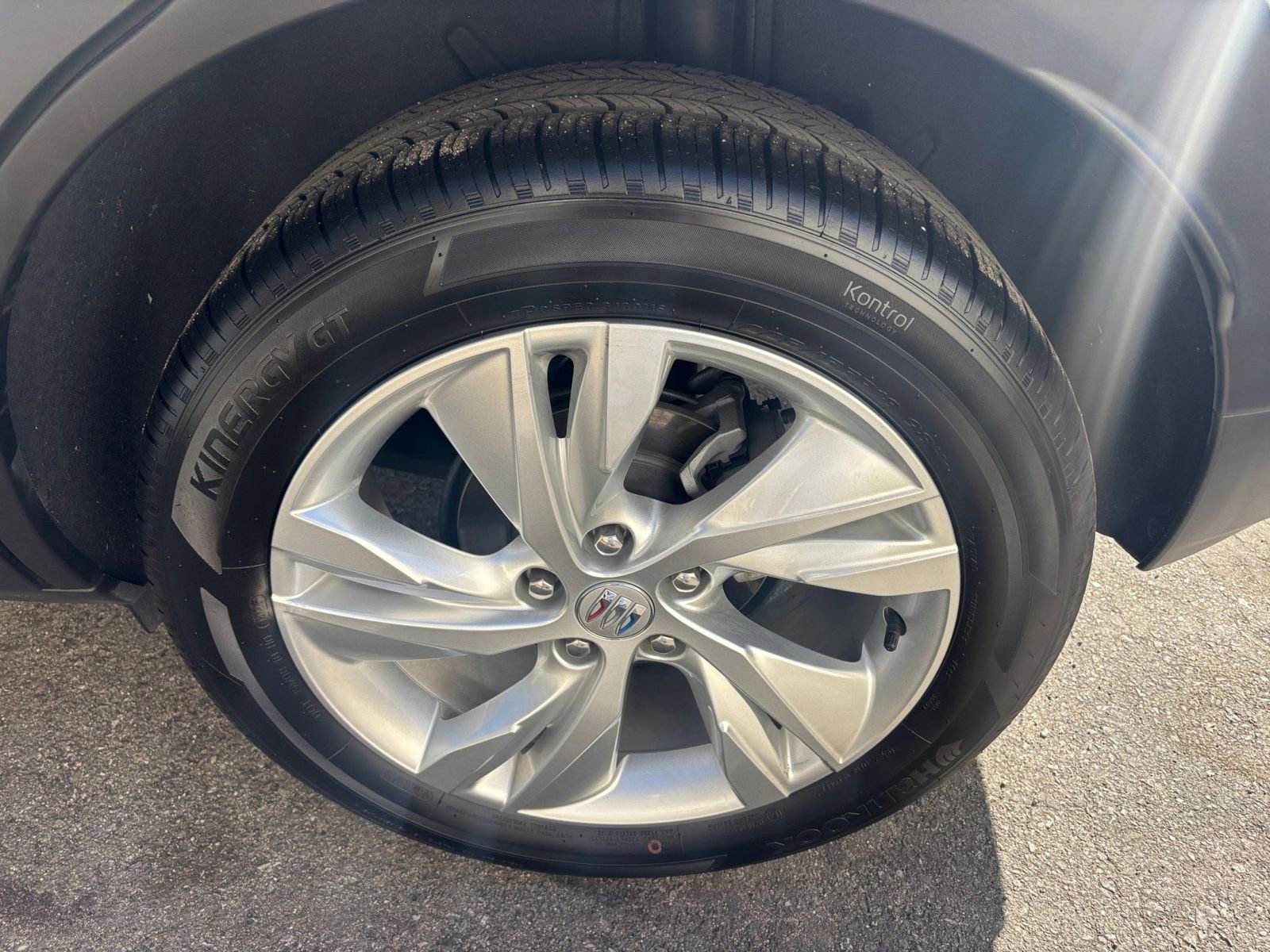 Used 2025 Buick Encore GX Preferred image 30