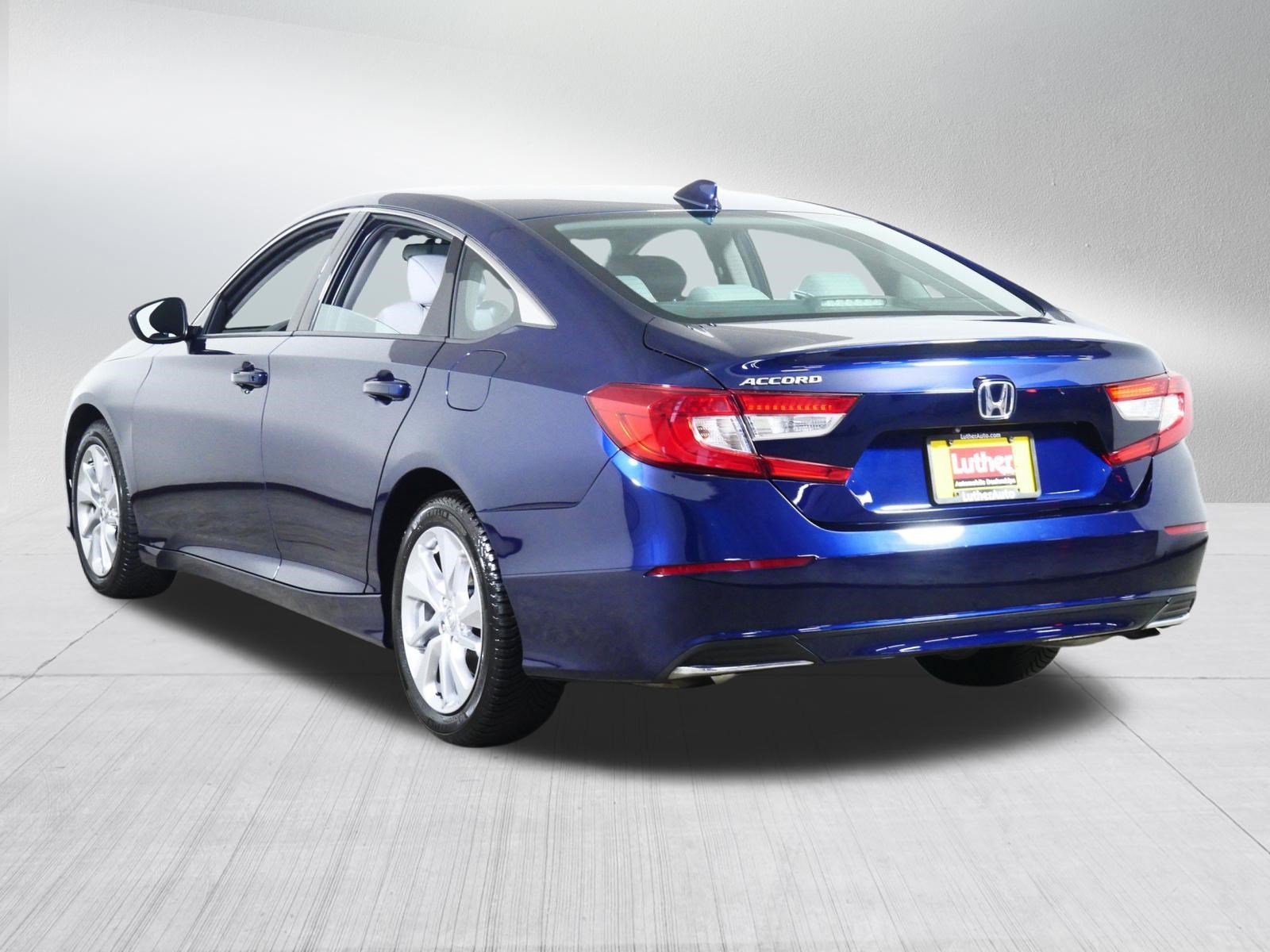 Used 2019 Honda Accord LX image 5