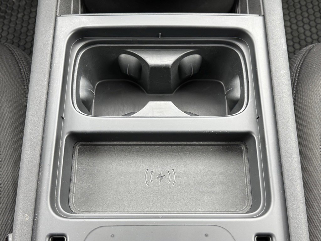 Certified 2023 Land Rover Defender 110 image 21