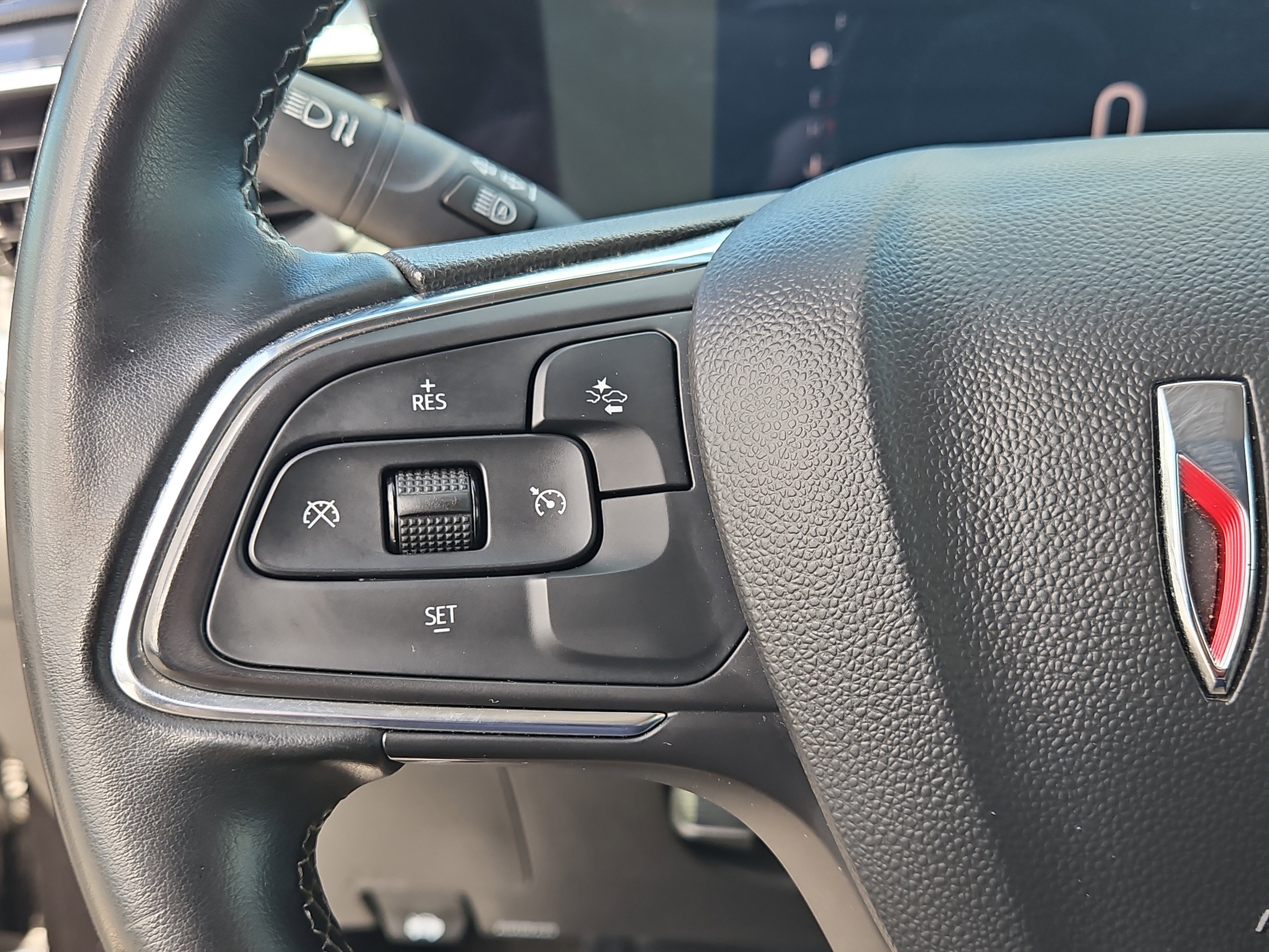 Used 2024 Buick Encore GX Preferred FWD image 18