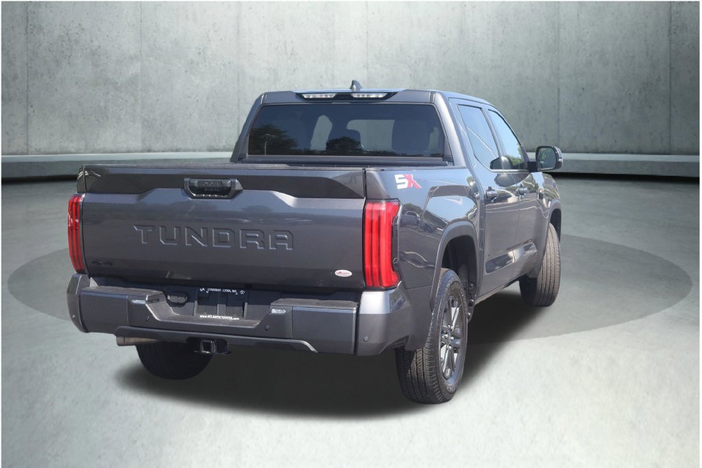 Used 2025 Toyota Tundra SR5 w/ SR5 Convenience Package AWD/4WD image 30