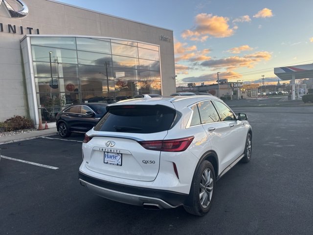 Certified 2022 INFINITI QX50 Luxe image 5