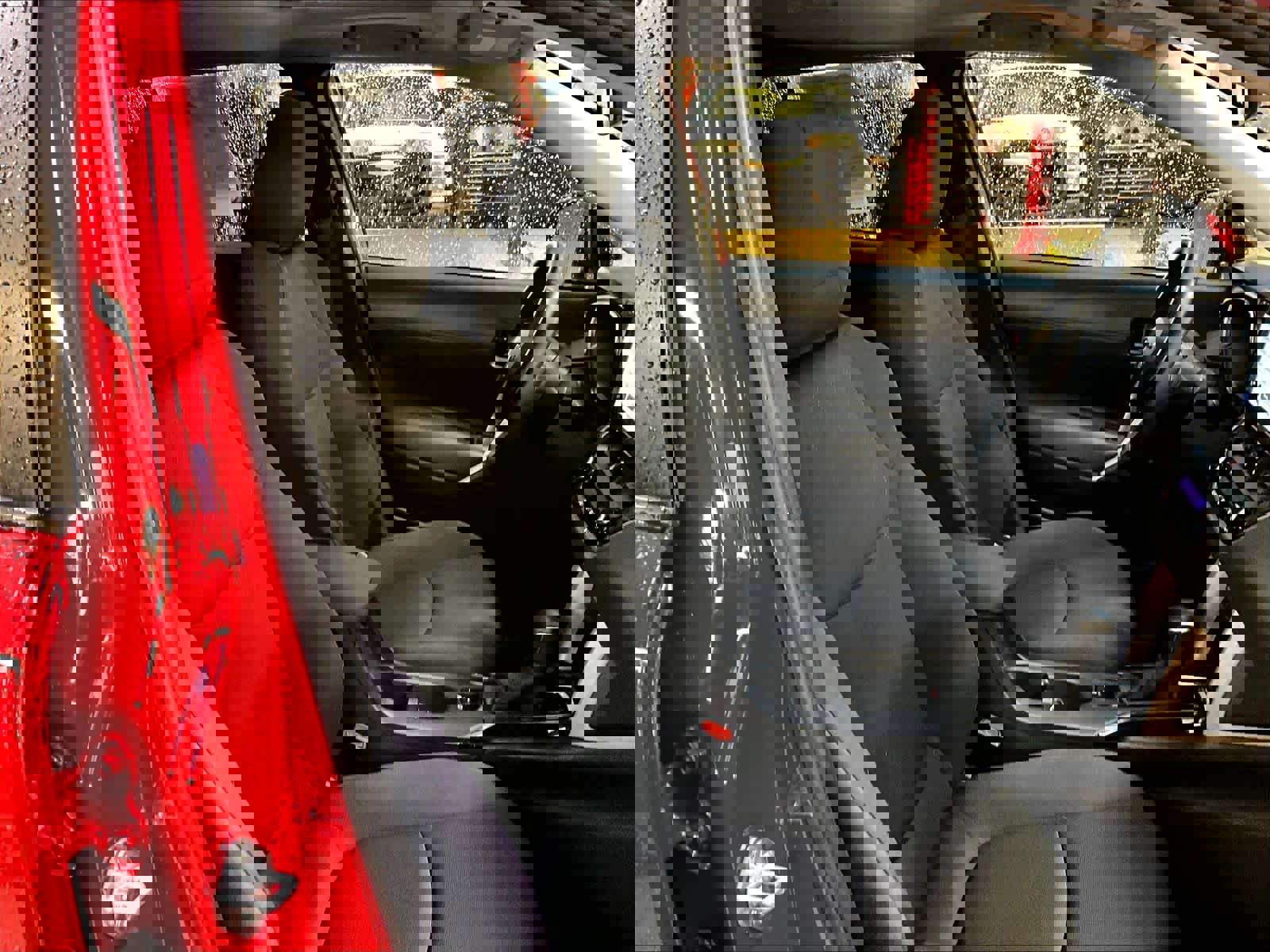 Used 2024 Toyota Corolla Cross LE image 11