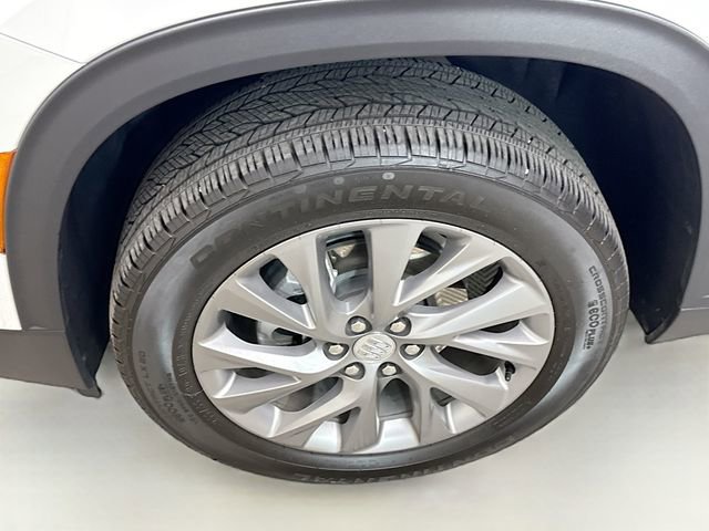 Used 2025 Buick Enclave Preferred image 35