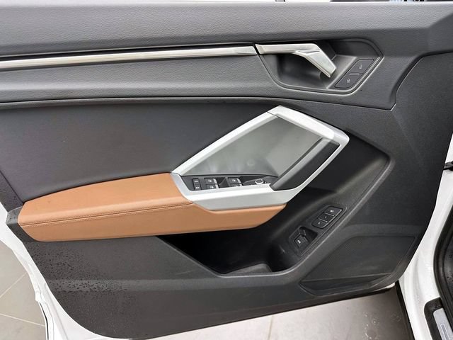 Certified 2024 Audi Q3 2.0T Premium AWD/4WD image 17