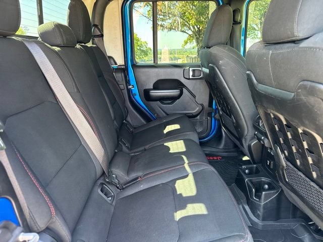 Used 2021 Jeep Gladiator Rubicon AWD/4WD image 11