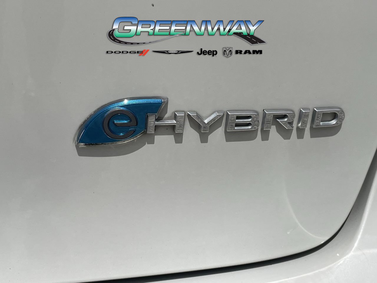 Used 2017 Chrysler Pacifica Platinum FWD image 10