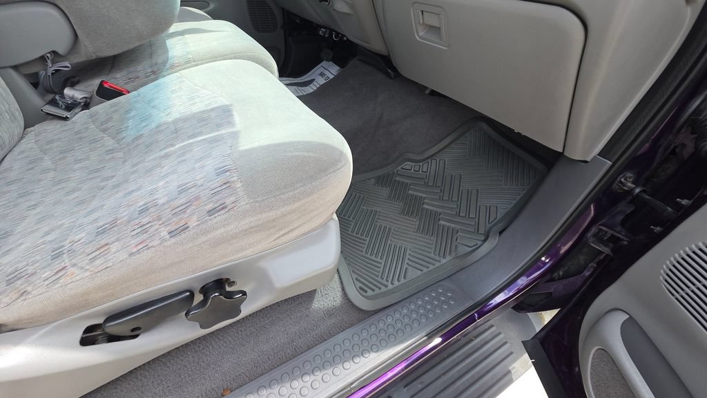 Used 1999 Ford F250 XLT RWD image 14