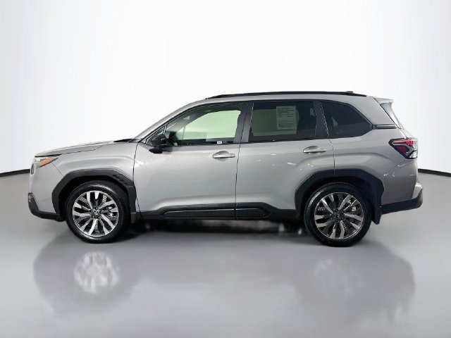 Certified 2025 Subaru Forester Touring AWD/4WD image 6