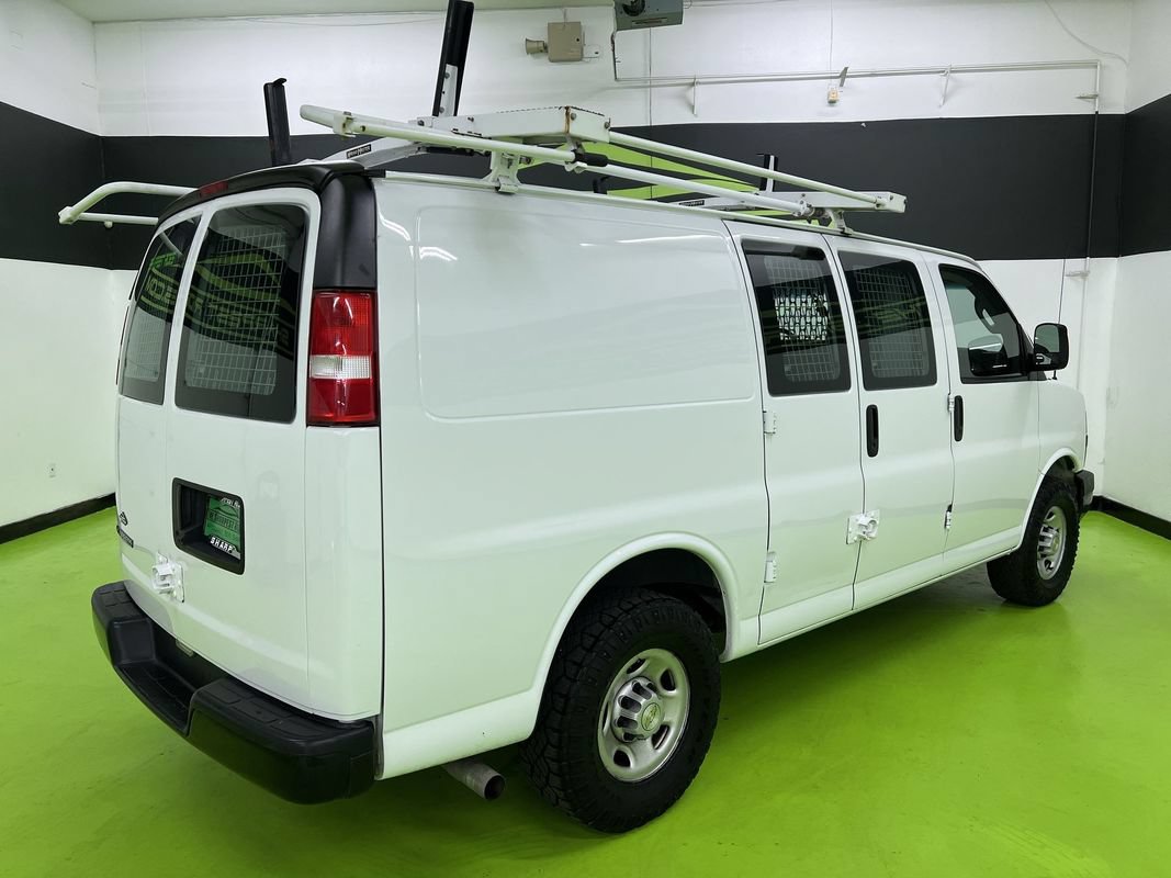 Used 2021 Chevrolet Express 2500 w/ Driver Convenience Package RWD image 10