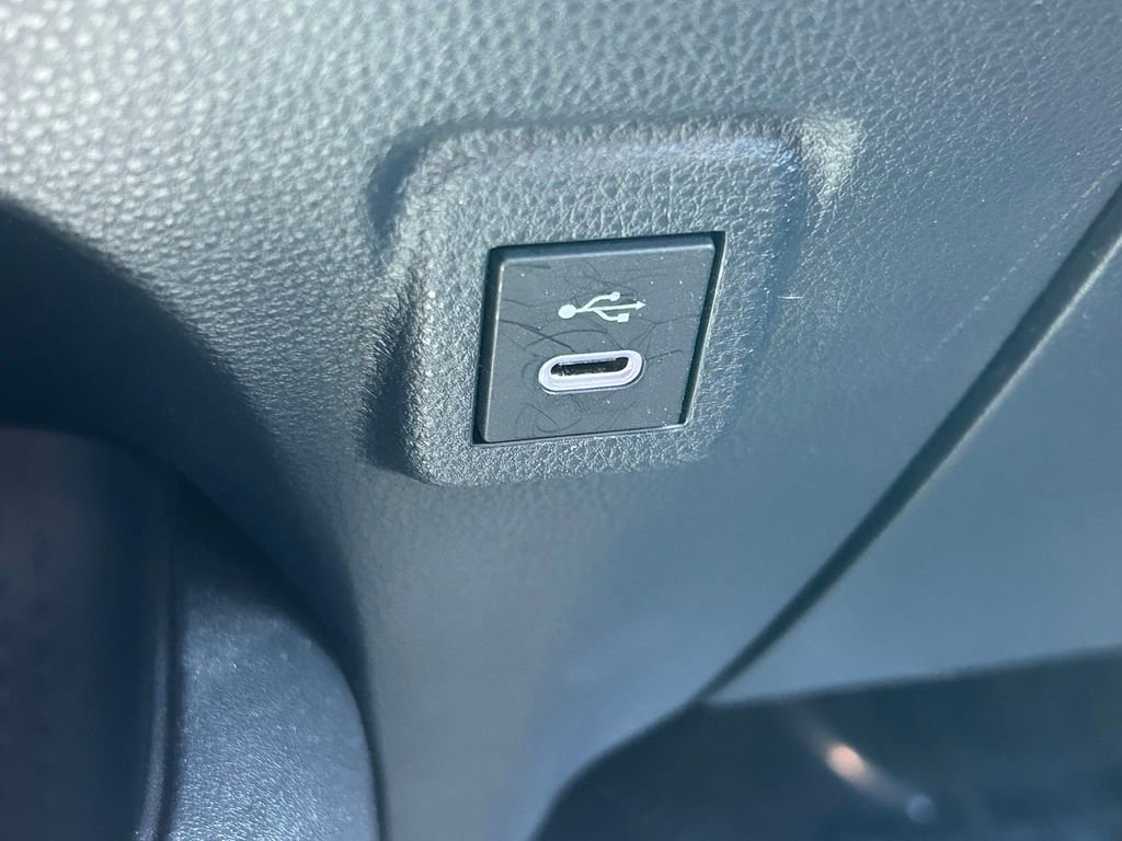 Certified 2024 Toyota Corolla SE image 25